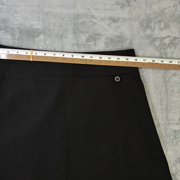EUC Vintage Y2K GAP Black Stretch A Line Mini Skirt Women's 8 - Picture 8 of 9